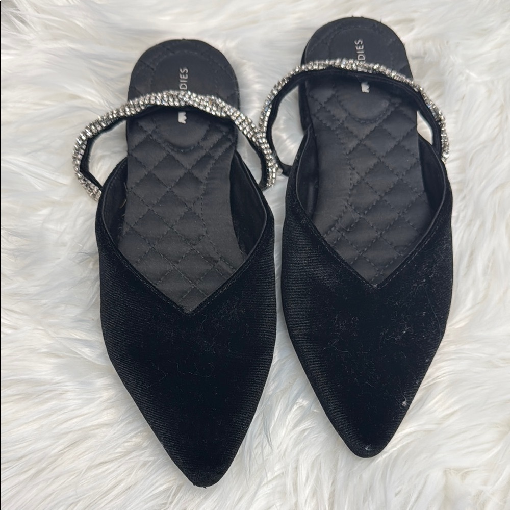 Elegant Black Women's Shoes with Rhinestone Detail - Allbirds